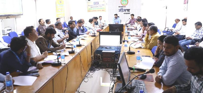 25 मार्च से पहले स्व-रोजगार योजनाओं में 100 परसेंट लक्ष्य पूरा करें: