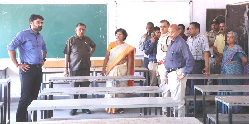 नीमच में 3 मई को NEET परीक्षा, कलेक्टर ने परखी तैयारियां: